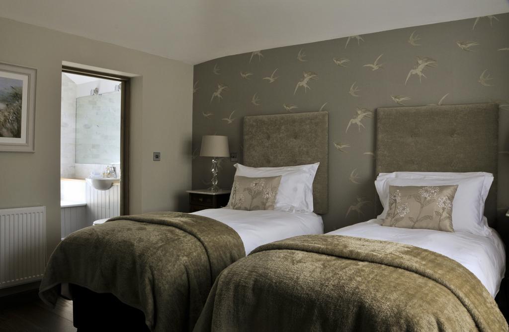 The Swallows Rest Bed & Breakfast Brigstock Номер фото